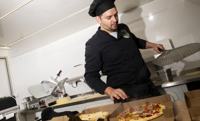 Pizzeria, Armentières, Pizza in Famiglia