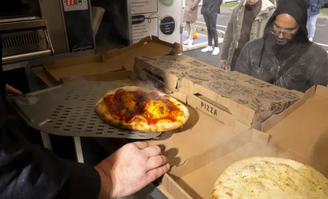 Pizzeria, Armentières, Pizza in Famiglia