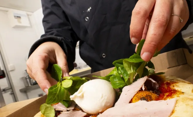 Pizzeria, Armentières, Pizza in Famiglia